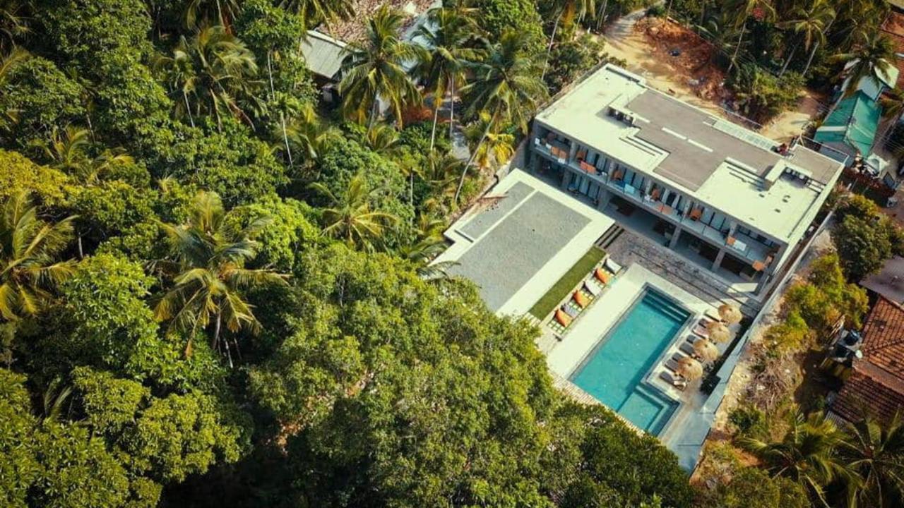 The Salty Pelican Yoga & Surf Retreat Dikwella Exterior foto